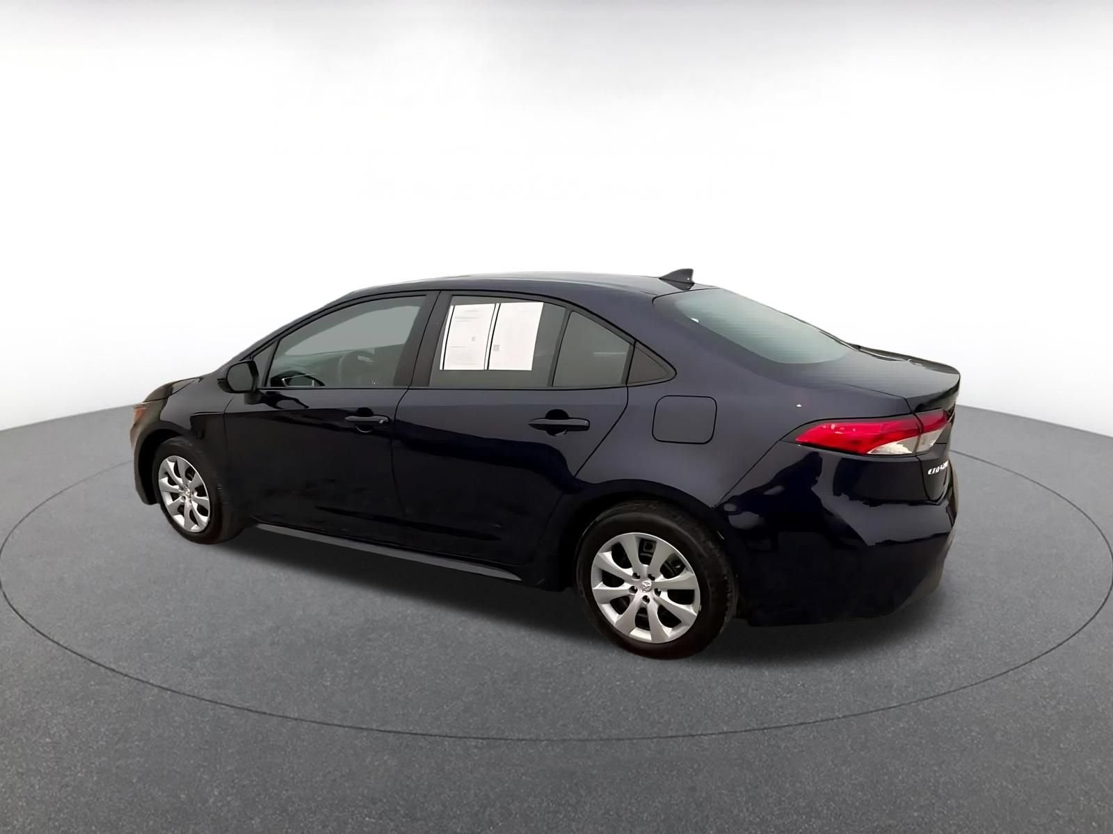 Thumbnail: 2025 Toyota Corolla - 10
