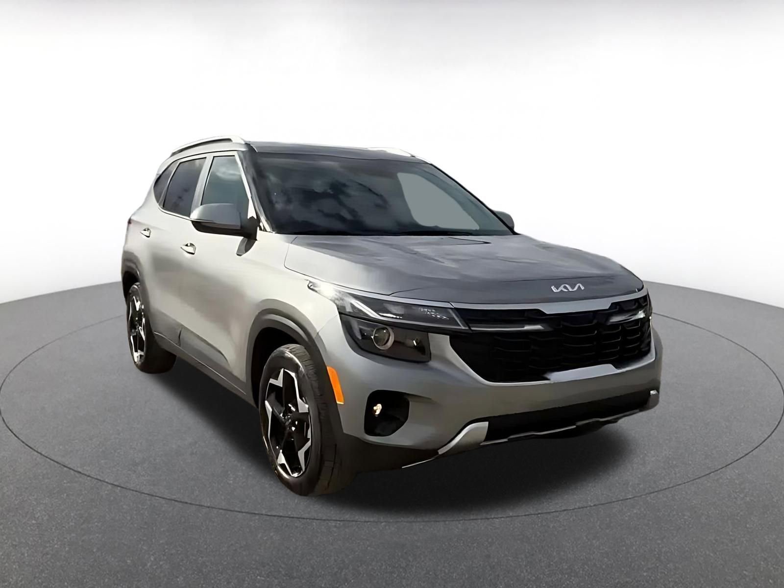 Thumbnail: 2025 Kia Seltos - 3