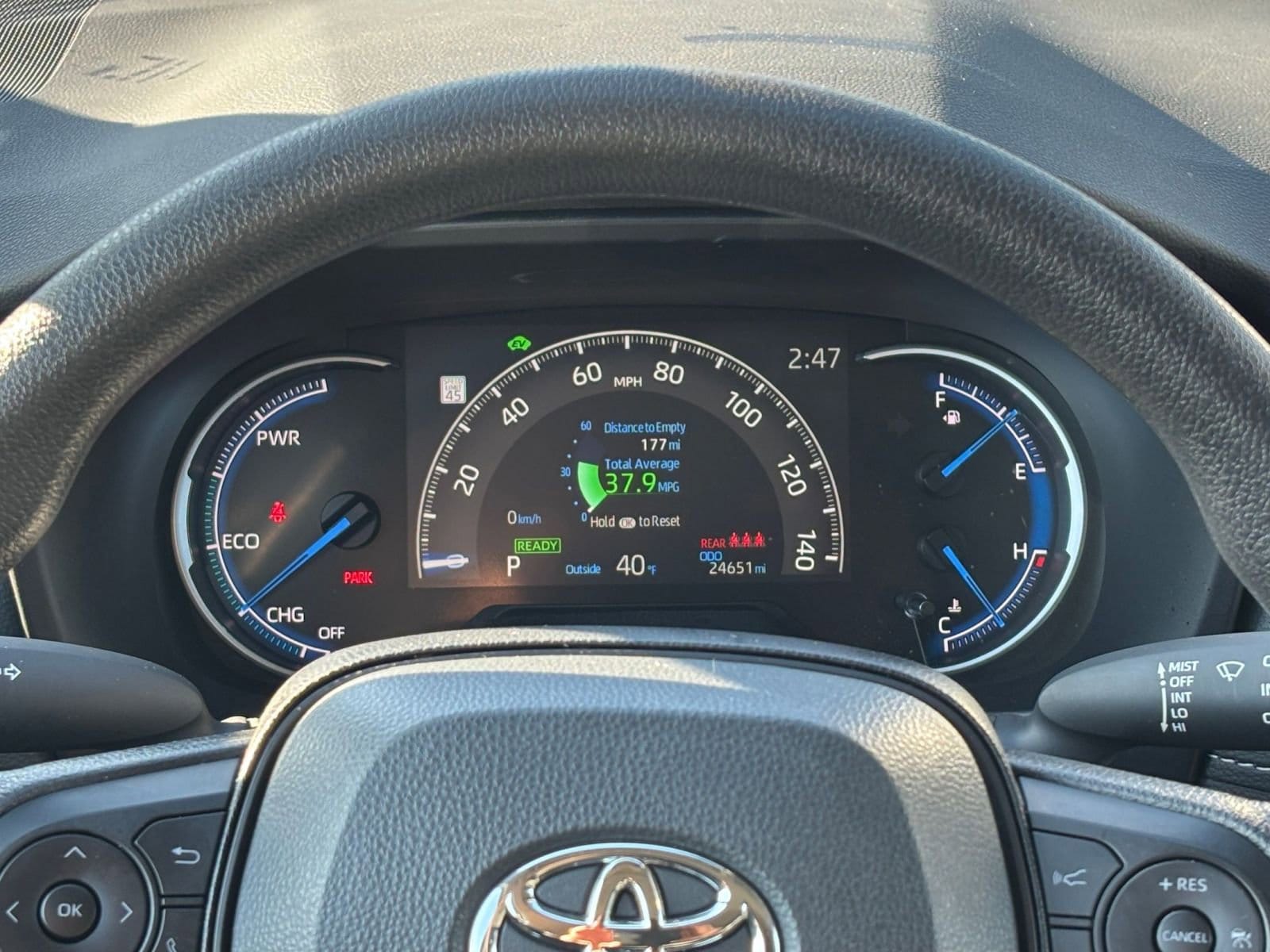 Thumbnail: 2025 Toyota RAV4 - 33