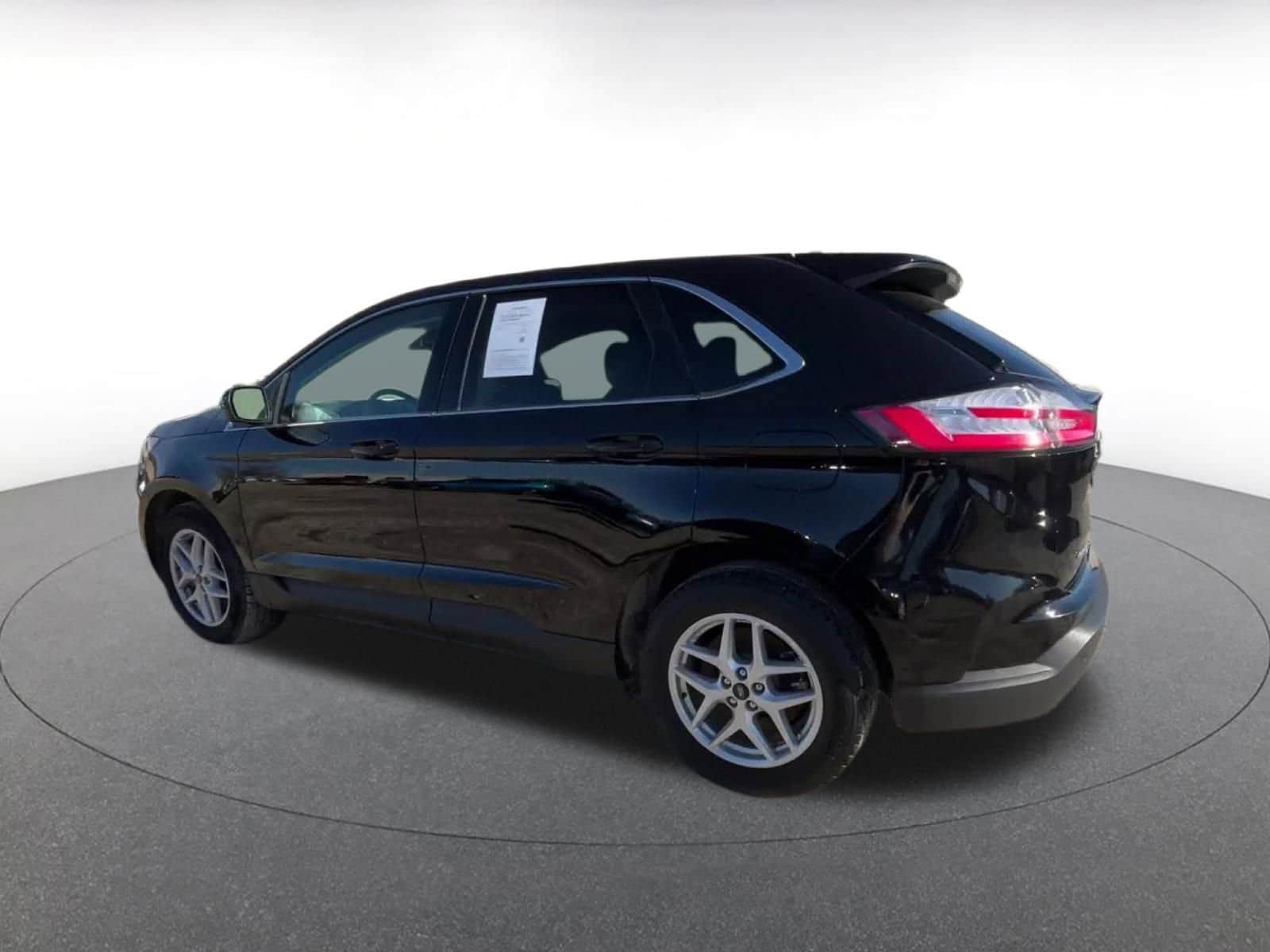 Thumbnail: 2024 Ford Edge - 10