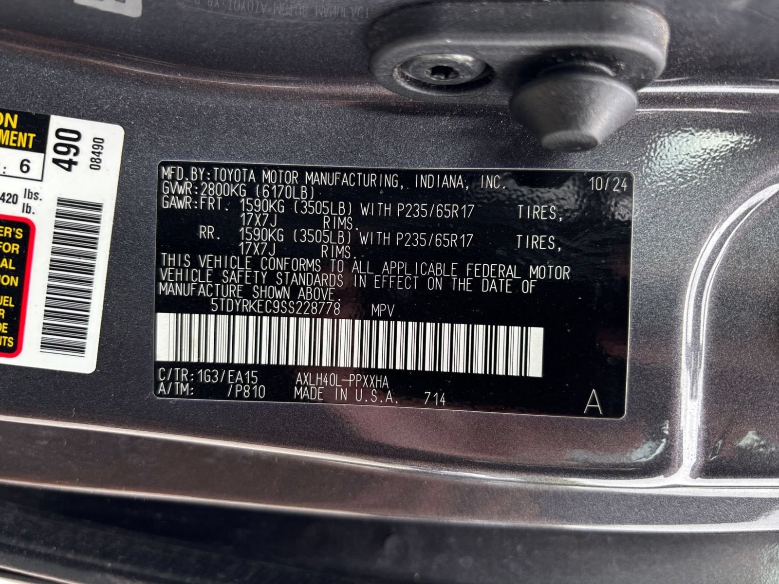 Thumbnail: 2025 Toyota Sienna - 32