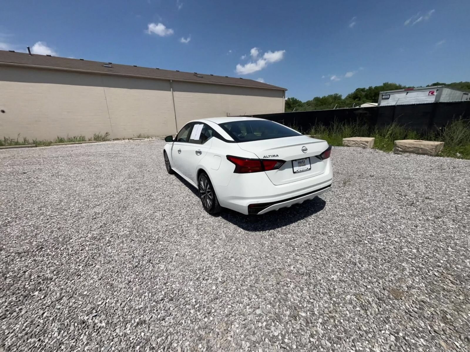 Thumbnail: 2025 Nissan Altima - 16