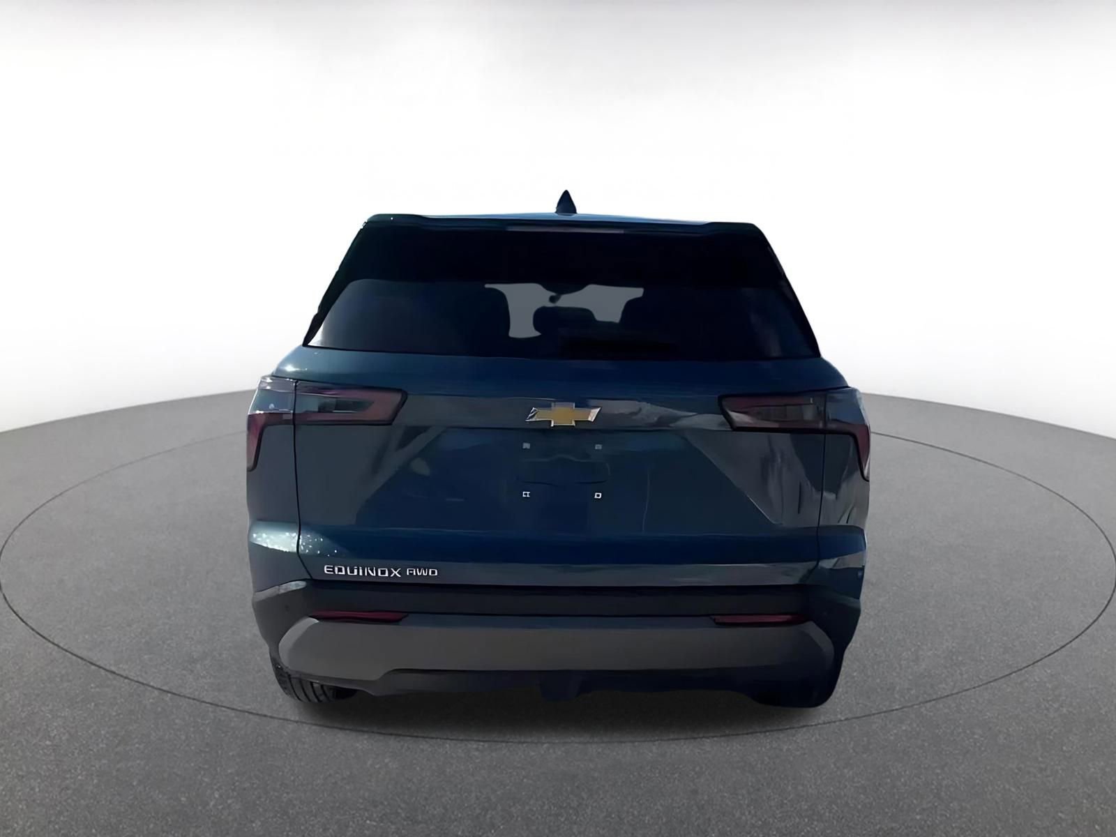 Thumbnail: 2025 Chevrolet Equinox - 11