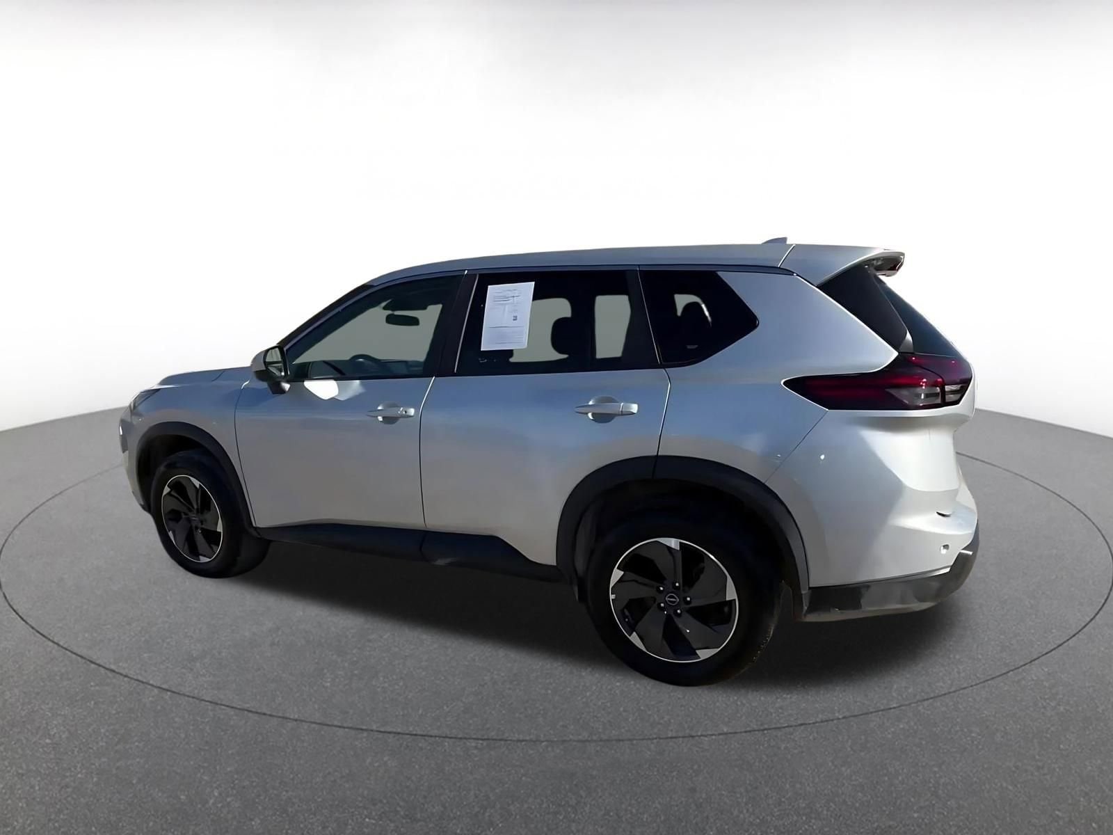 Thumbnail: 2025 Nissan Rogue - 10