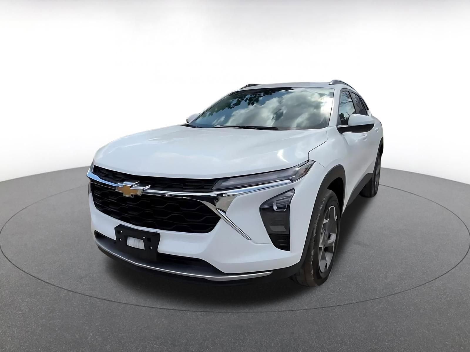 Thumbnail: 2025 Chevrolet Trax - 7