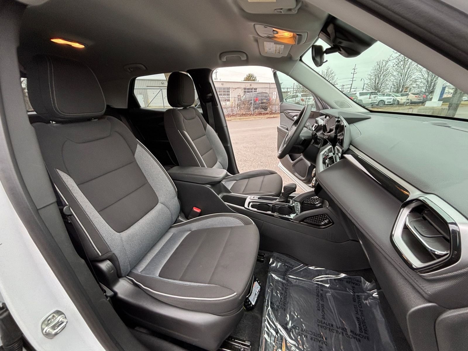 Thumbnail: 2025 Chevrolet TrailBlazer - 34