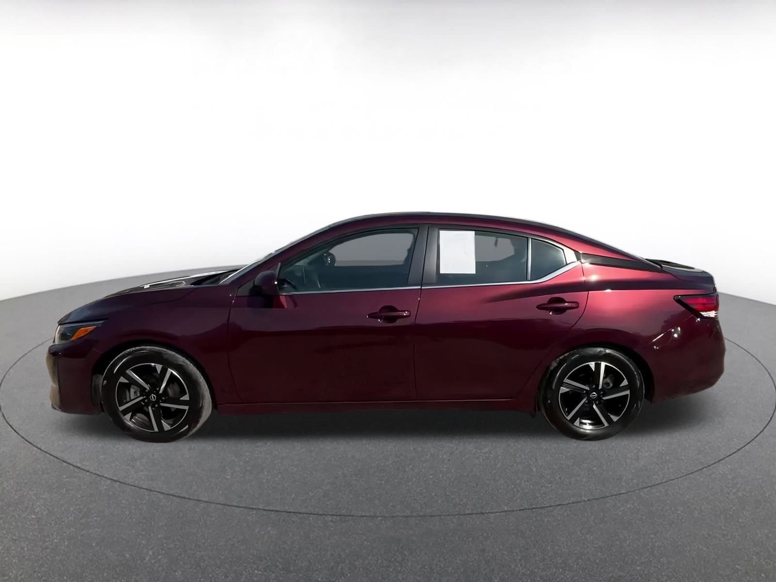 Thumbnail: 2024 Nissan Sentra - 9