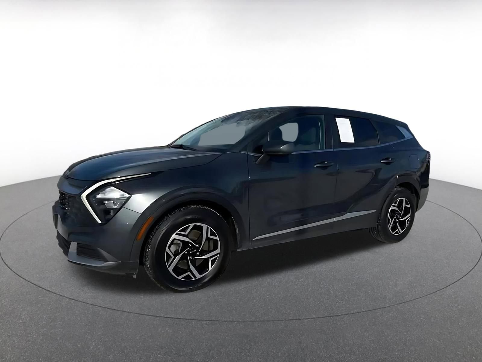 Thumbnail: 2023 Kia Sportage - 7