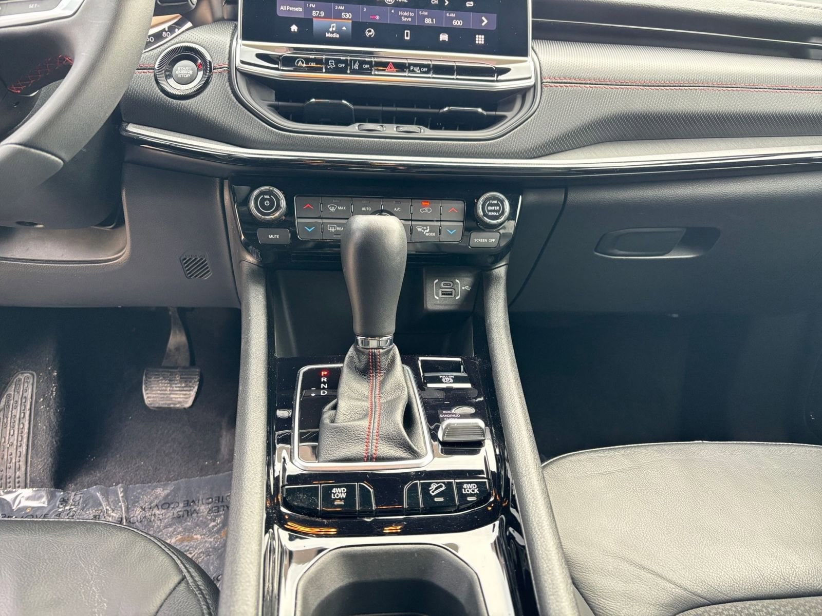 Thumbnail: 2025 Jeep Compass - 18