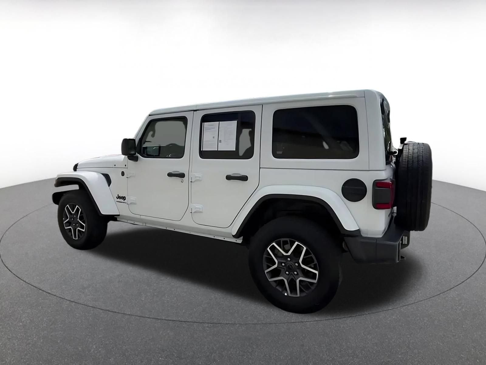 Thumbnail: 2025 Jeep Wrangler - 9
