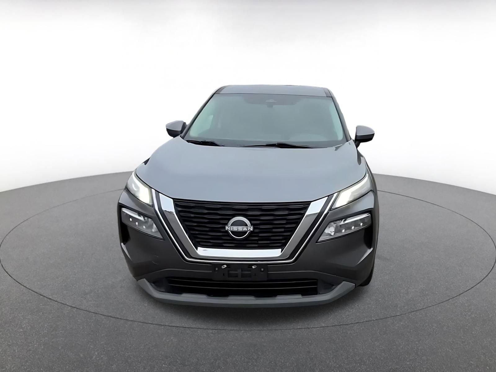 Thumbnail: 2023 Nissan Rogue - 4