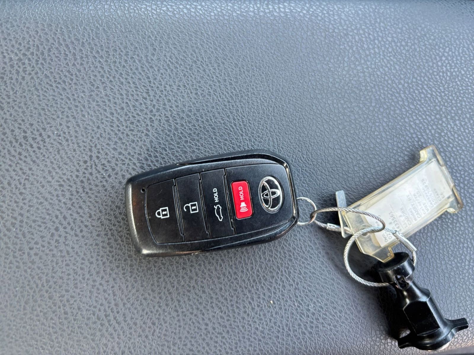 Thumbnail: 2025 Toyota Camry - 22