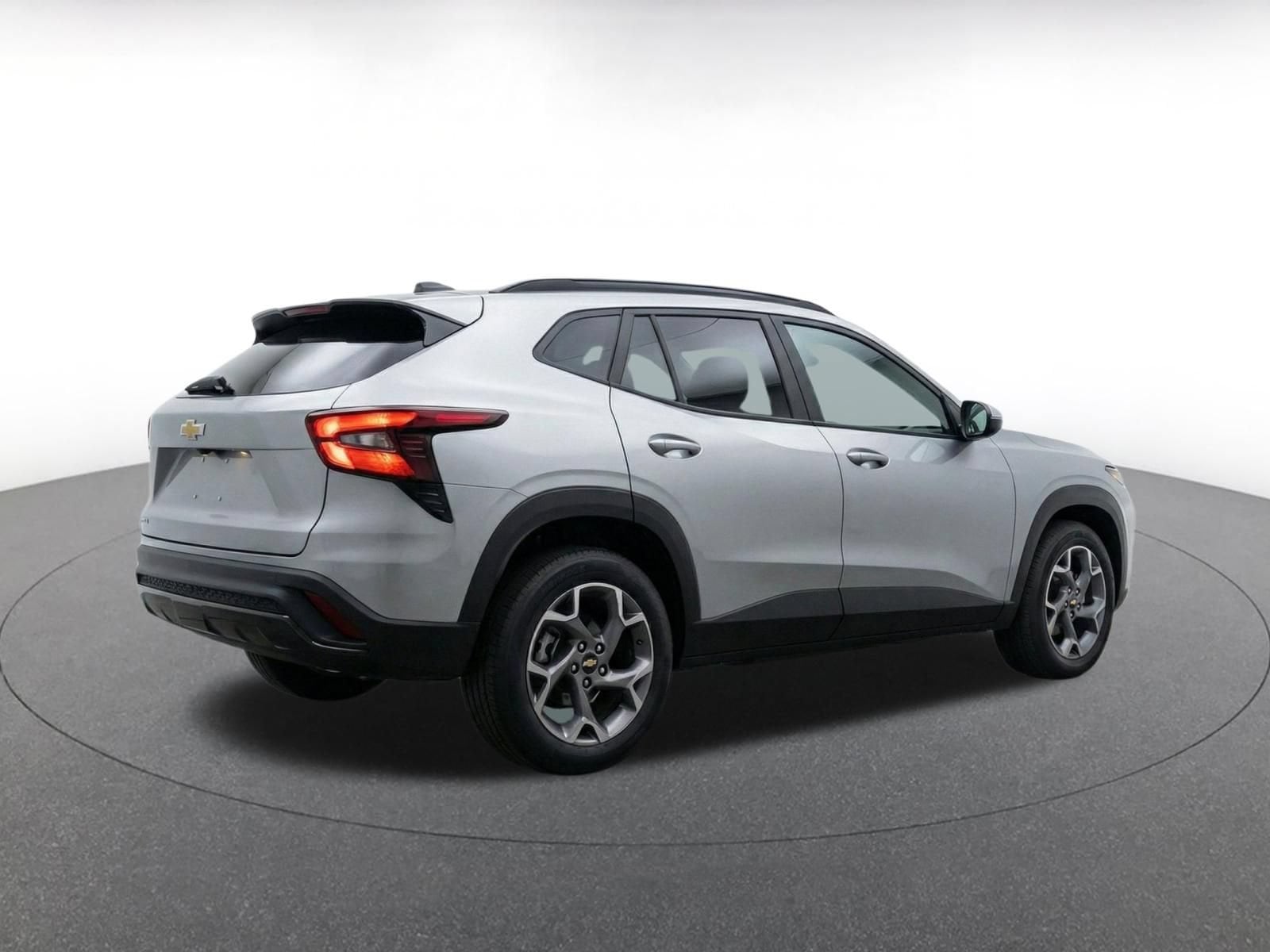 Thumbnail: 2025 Chevrolet Trax - 9