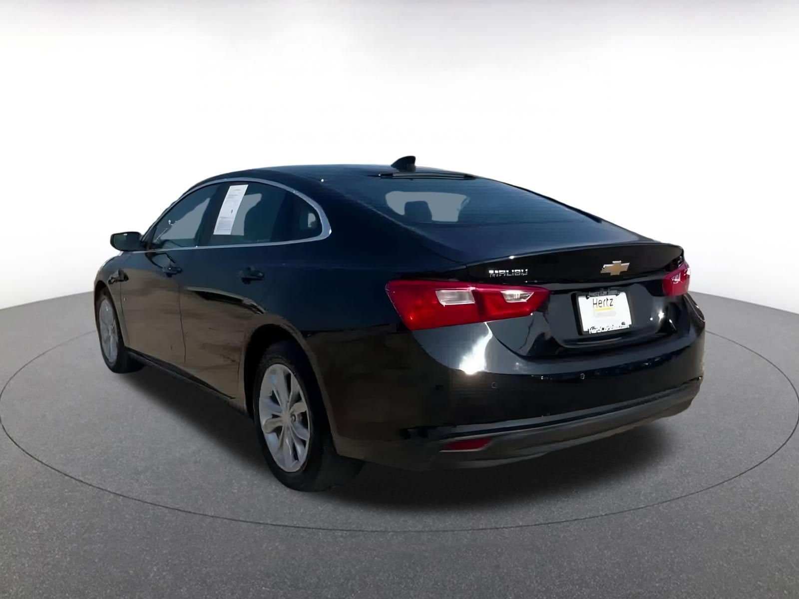 Thumbnail: 2024 Chevrolet Malibu - 11