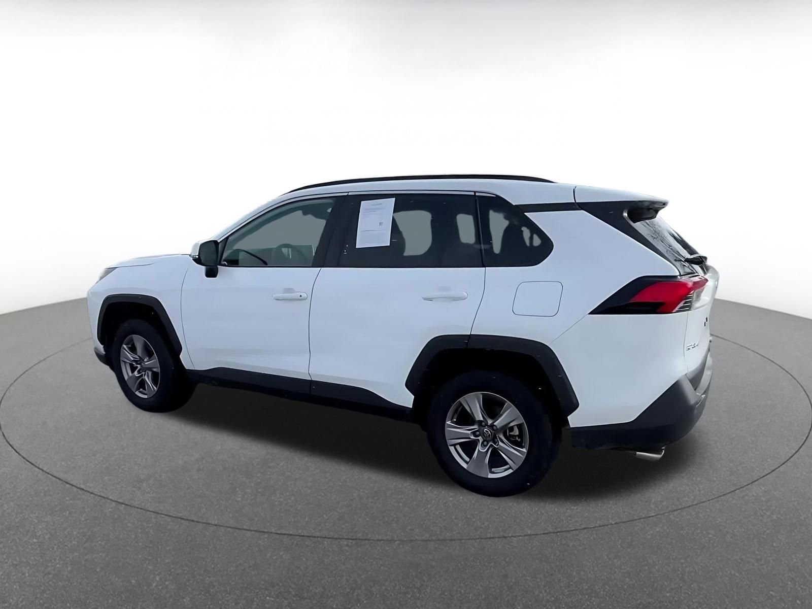 Thumbnail: 2025 Toyota RAV4 - 10