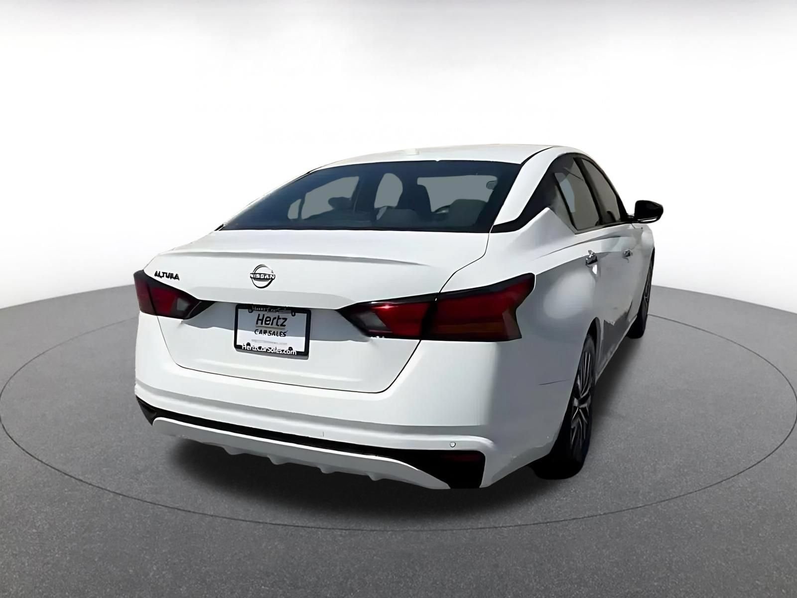 Thumbnail: 2025 Nissan Altima - 12