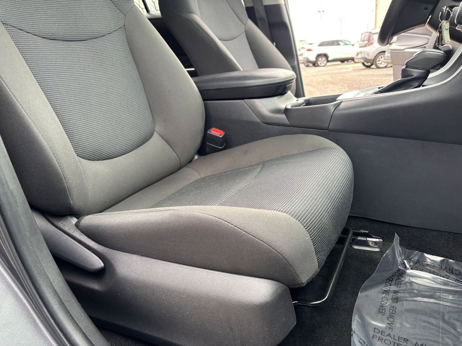 Thumbnail: 2025 Toyota RAV4 - 24