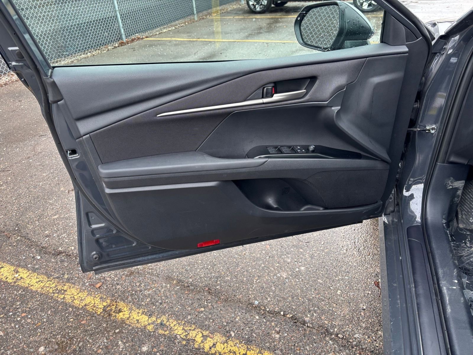 Thumbnail: 2025 Toyota Camry - 20