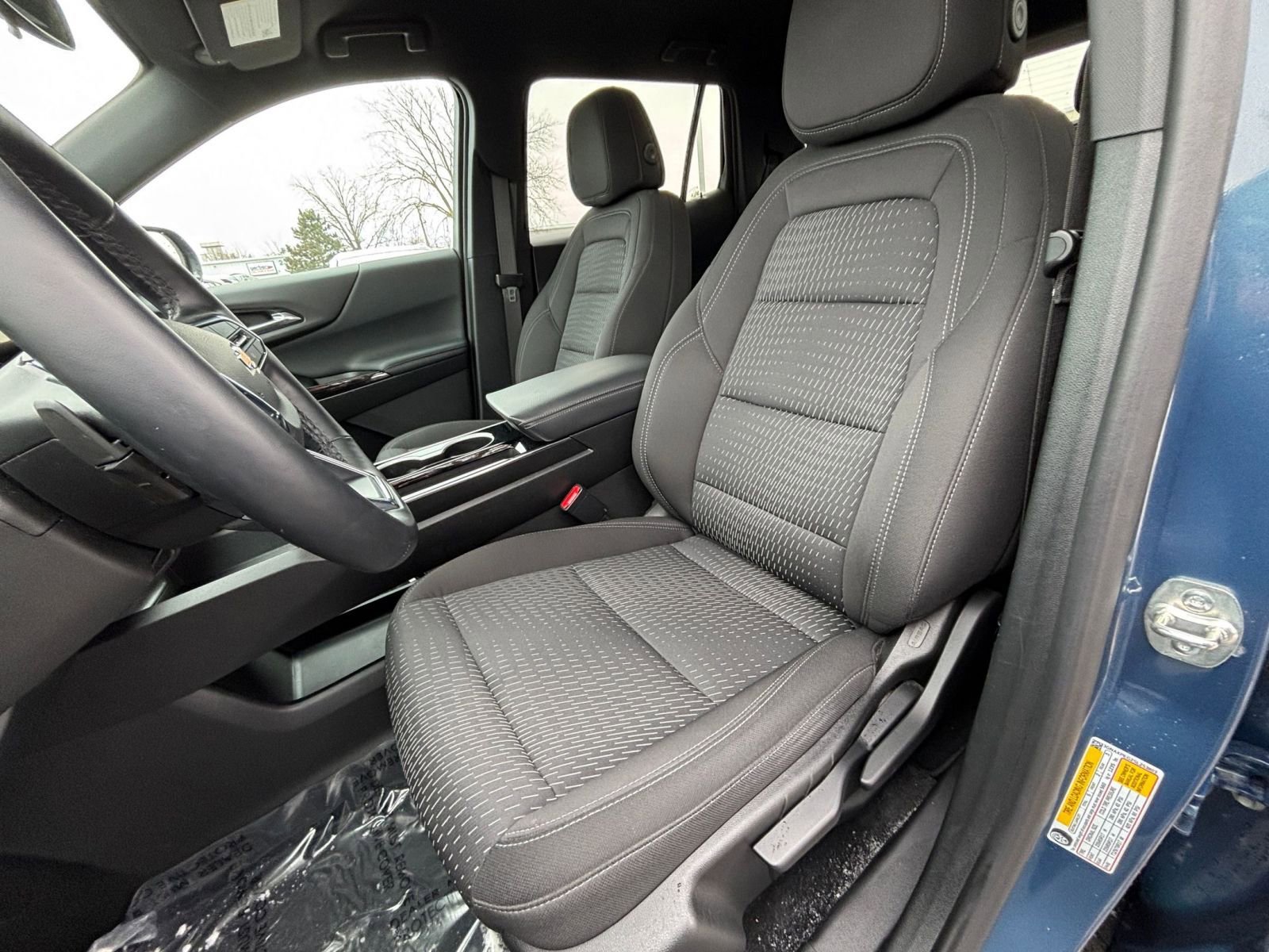 Thumbnail: 2025 Chevrolet Equinox - 23