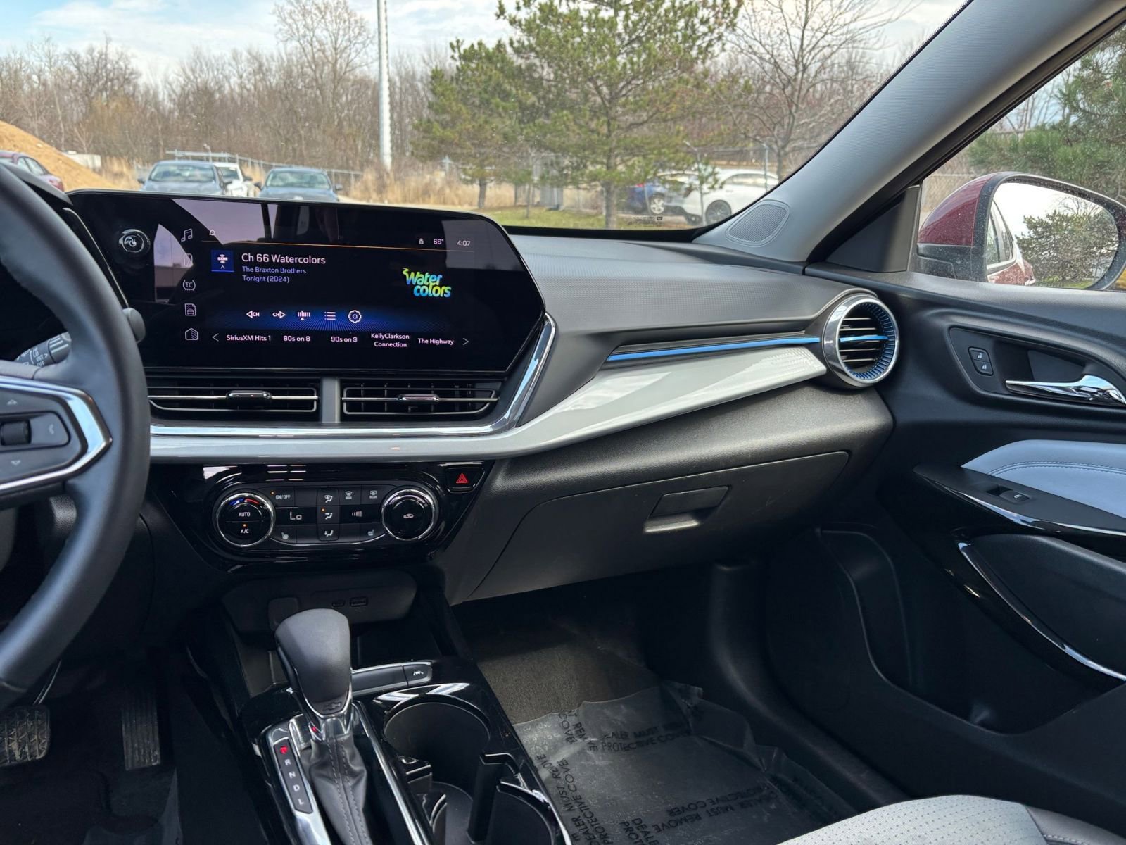 Thumbnail: 2025 Chevrolet Trax - 35