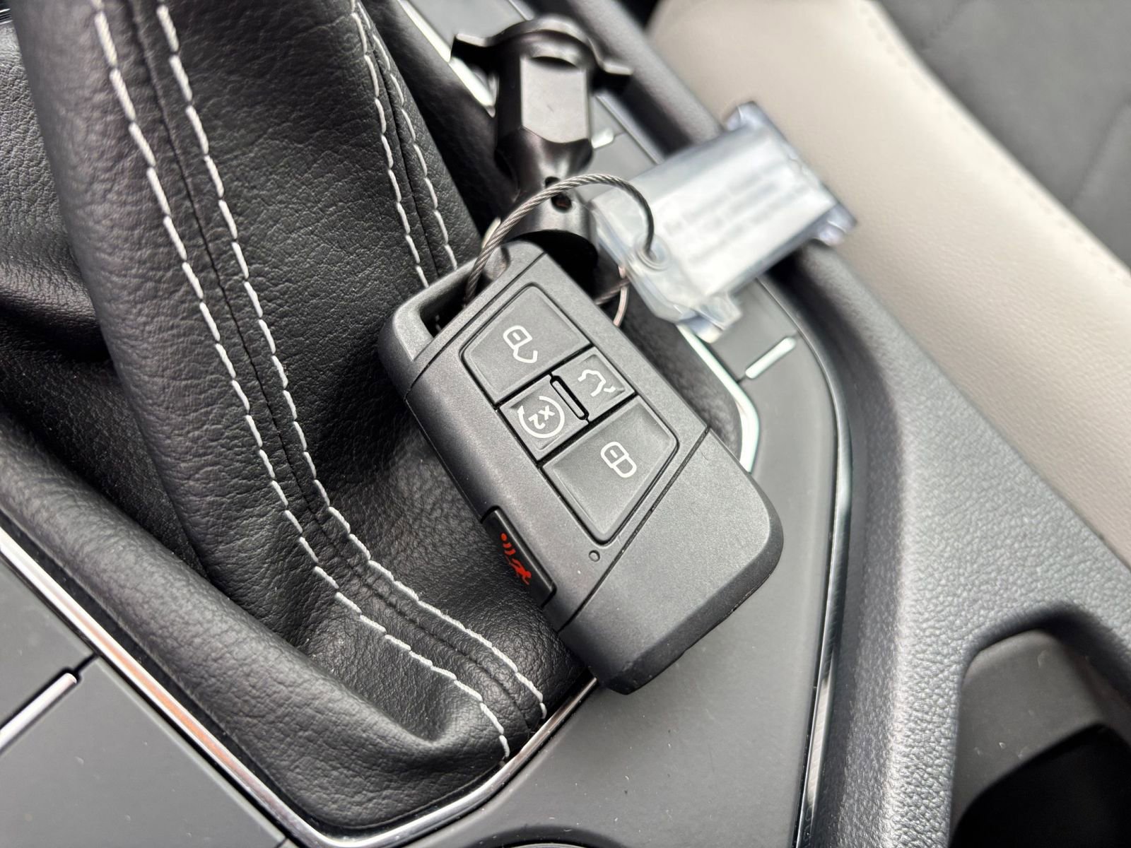 Thumbnail: 2025 Volkswagen Taos - 22