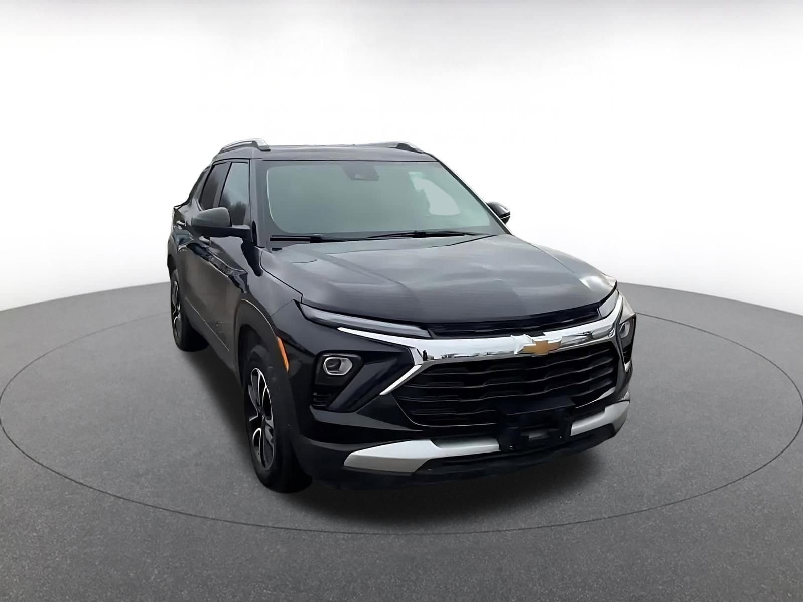 Thumbnail: 2025 Chevrolet TrailBlazer - 3