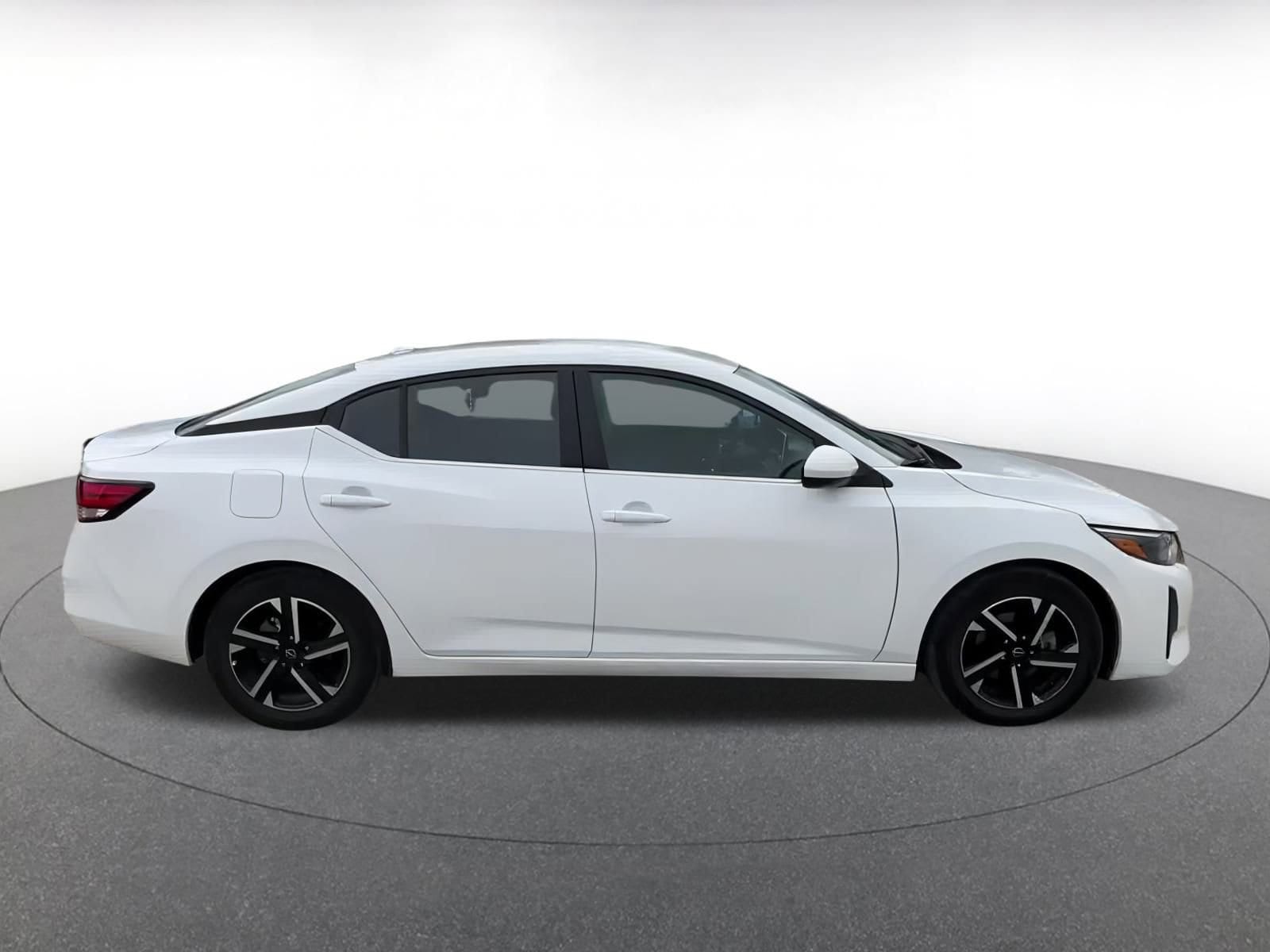 Thumbnail: 2024 Nissan Sentra - 16