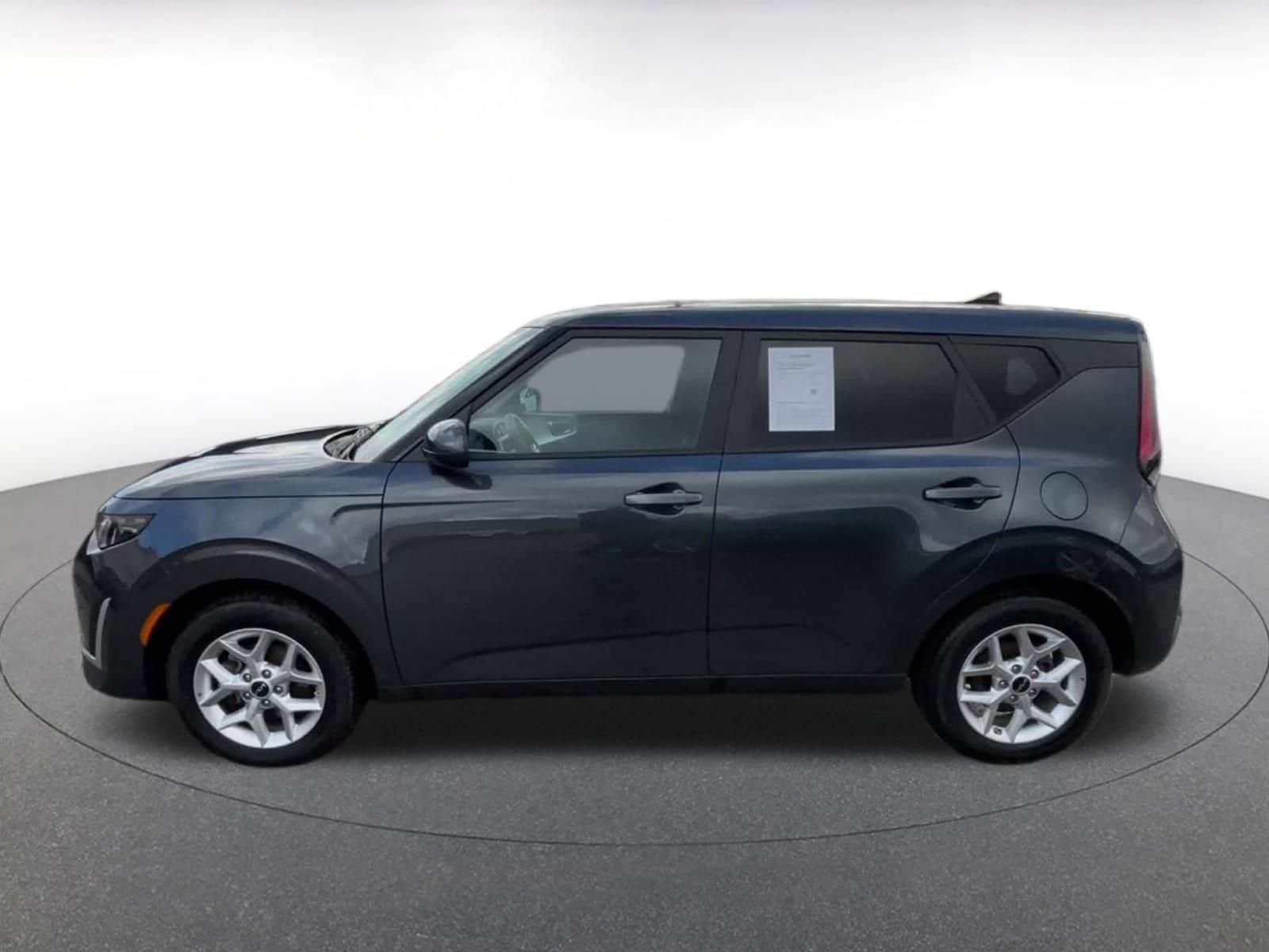 Thumbnail: 2025 Kia Soul - 9