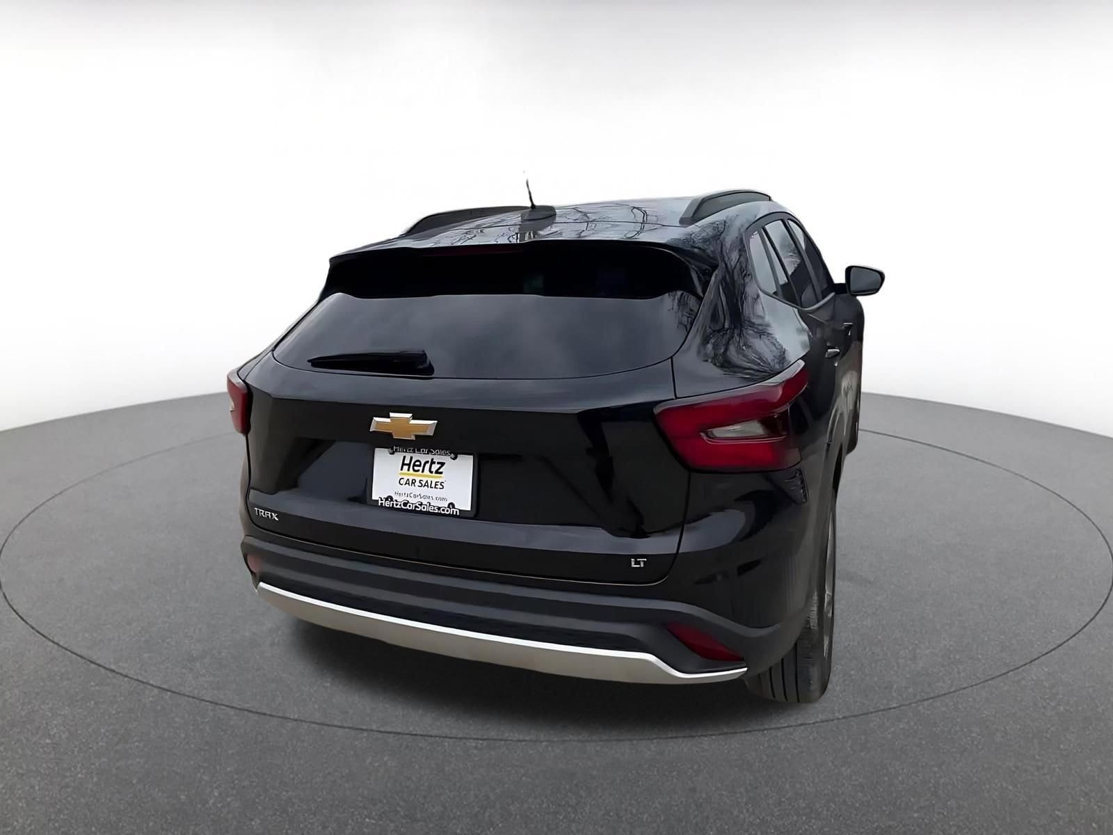 Thumbnail: 2025 Chevrolet Trax - 15