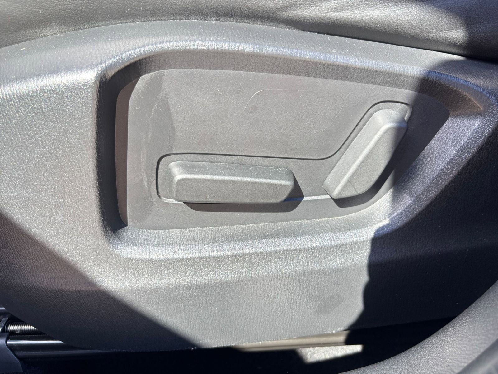 Thumbnail: 2025 Mazda CX-5 - 23