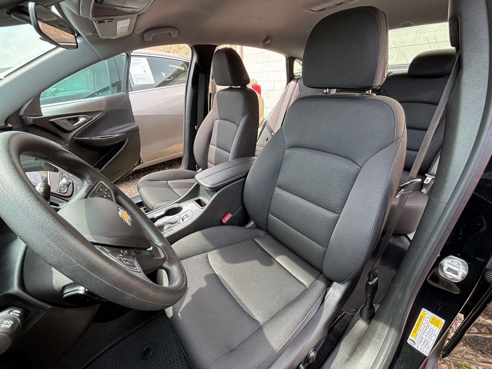 2024 Chevrolet Malibu LT 31
