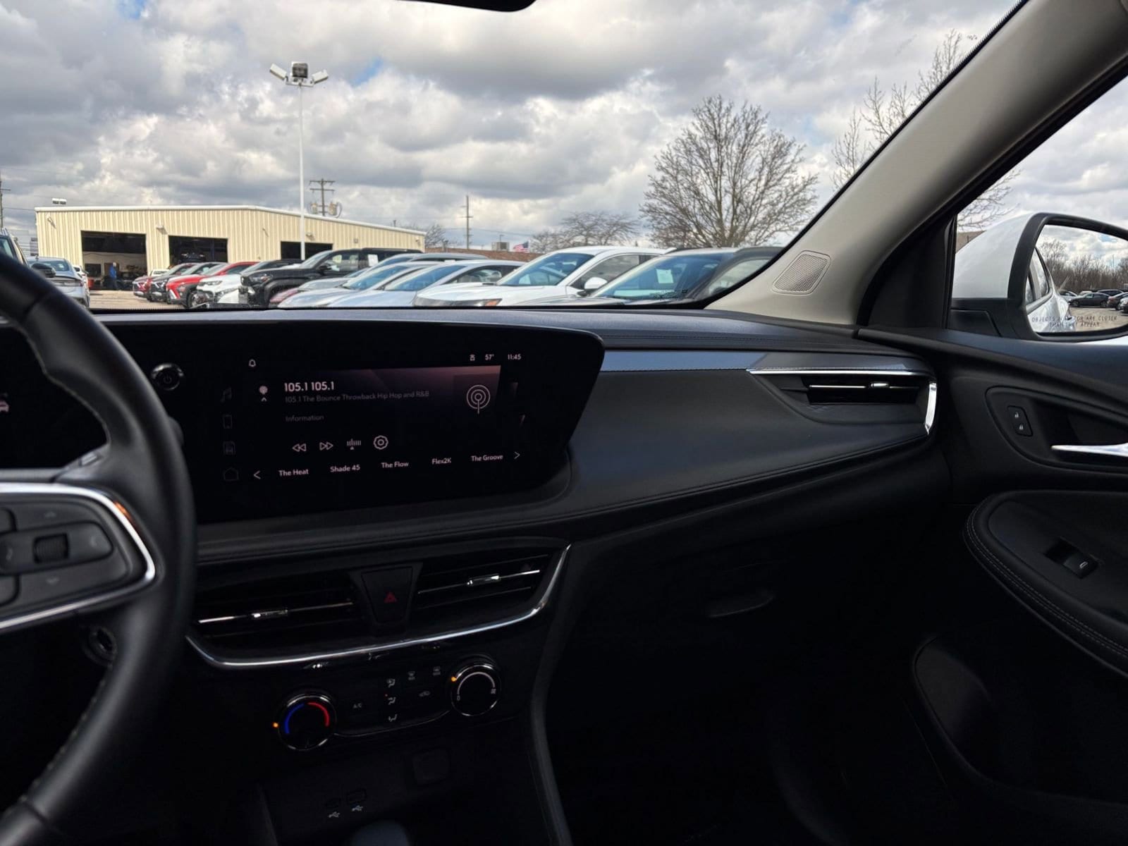 Thumbnail: 2025 Buick Encore GX - 35