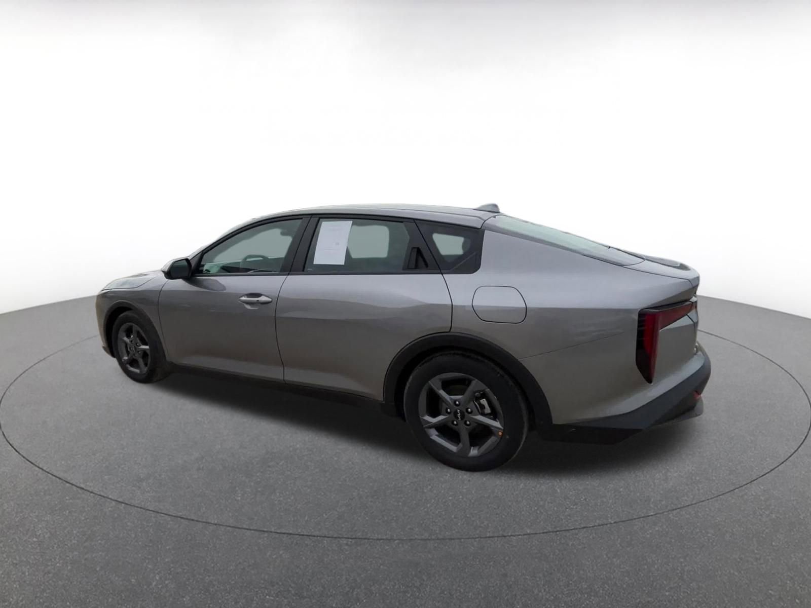 Thumbnail: 2025 Kia K4 - 10