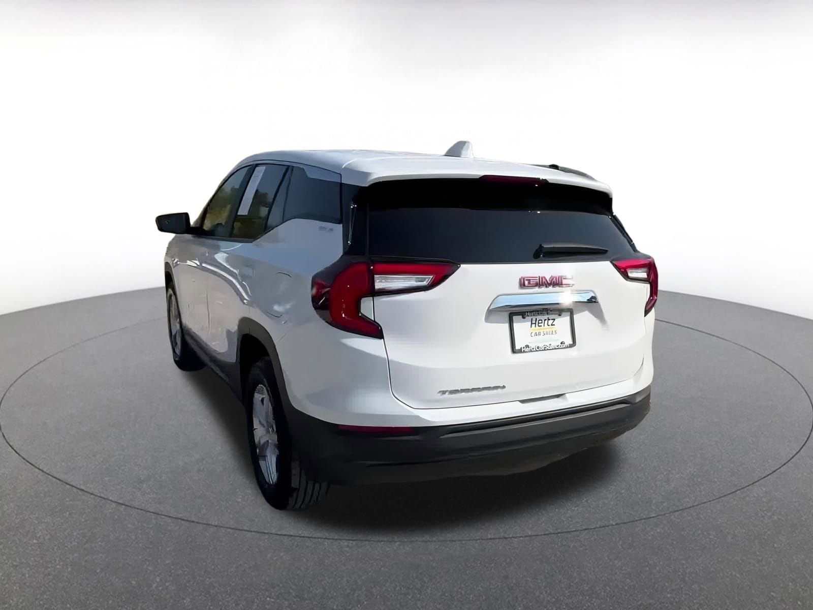 Thumbnail: 2024 GMC Terrain - 11