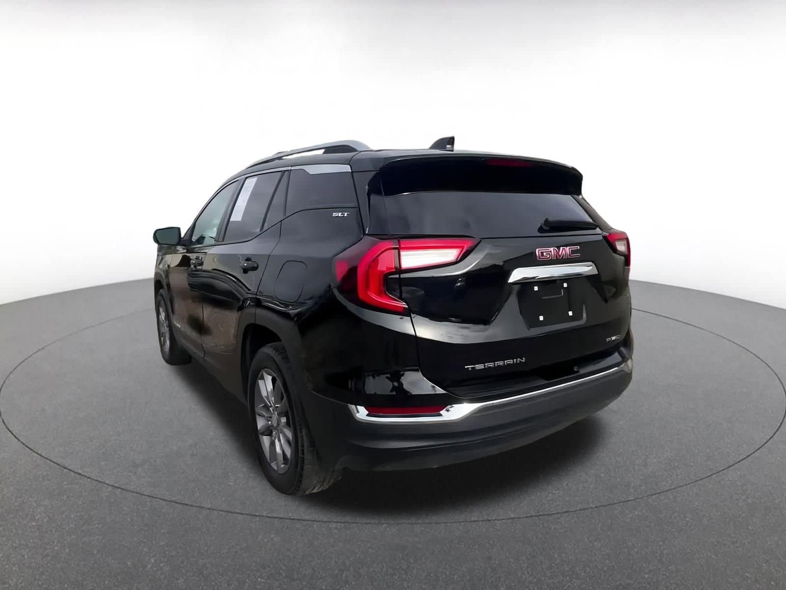 Thumbnail: 2024 GMC Terrain - 11