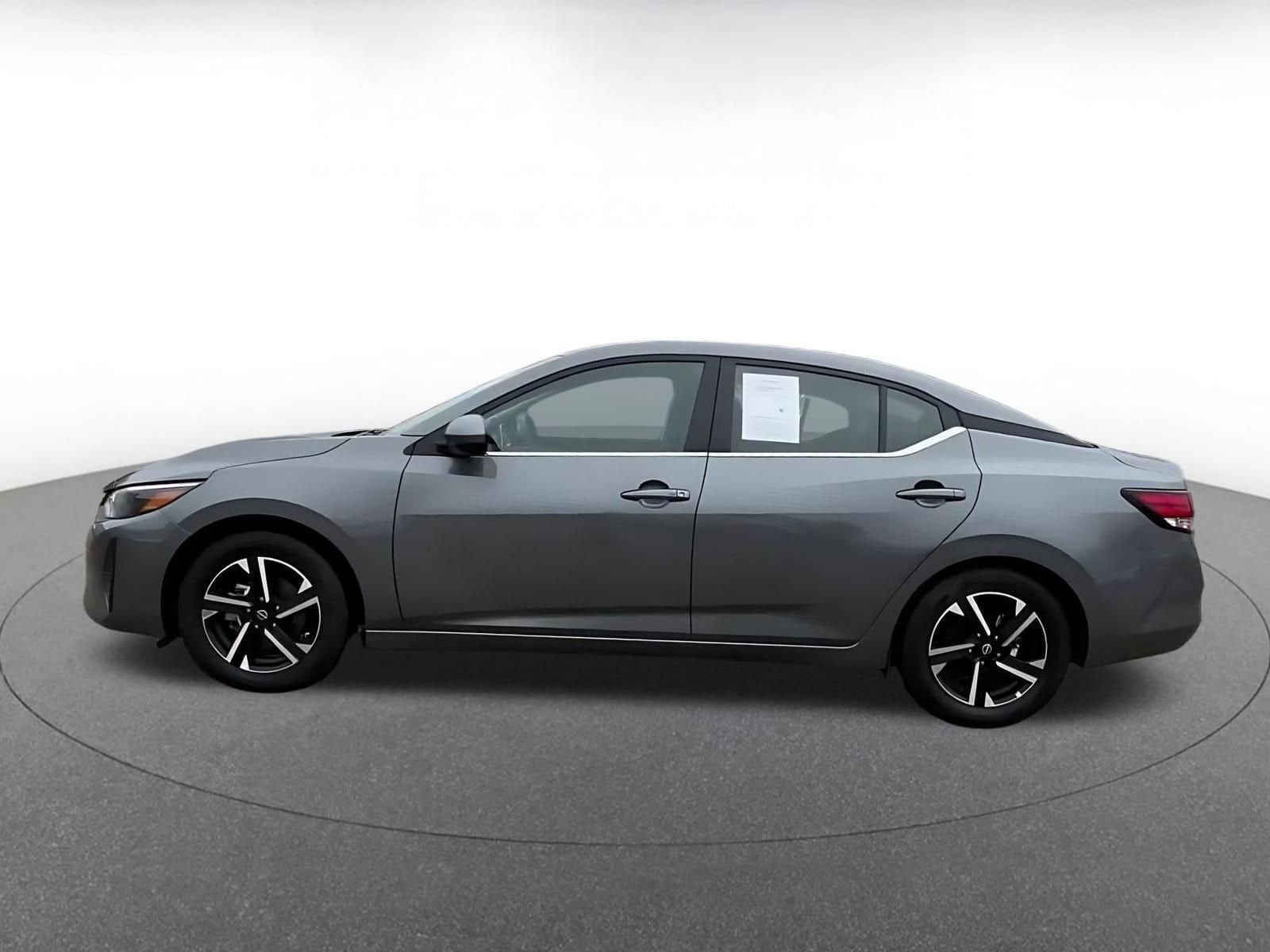 Thumbnail: 2025 Nissan Sentra - 9