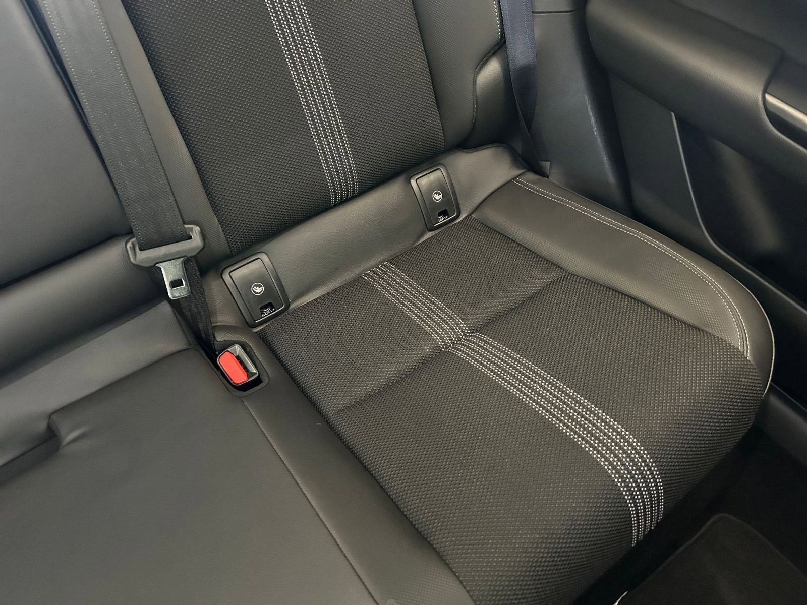 Thumbnail: 2025 Mazda CX-50 - 35