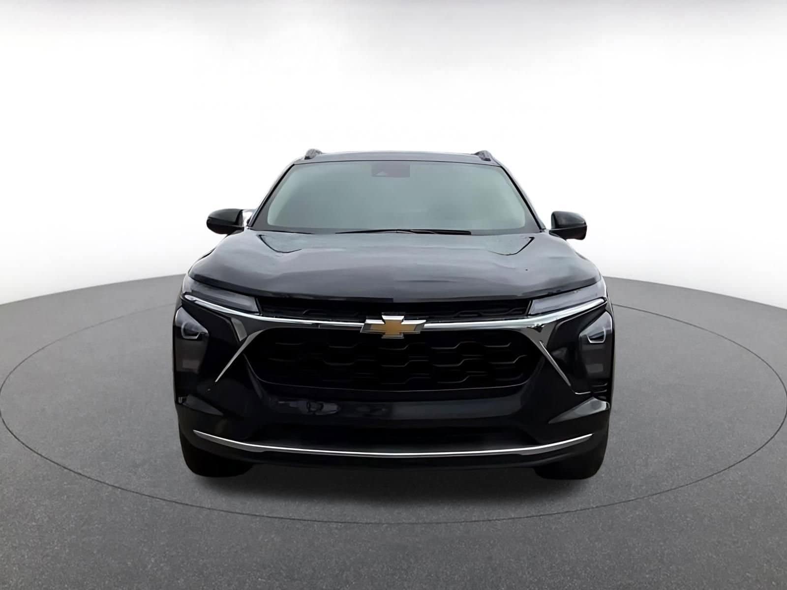 Thumbnail: 2025 Chevrolet Trax - 4