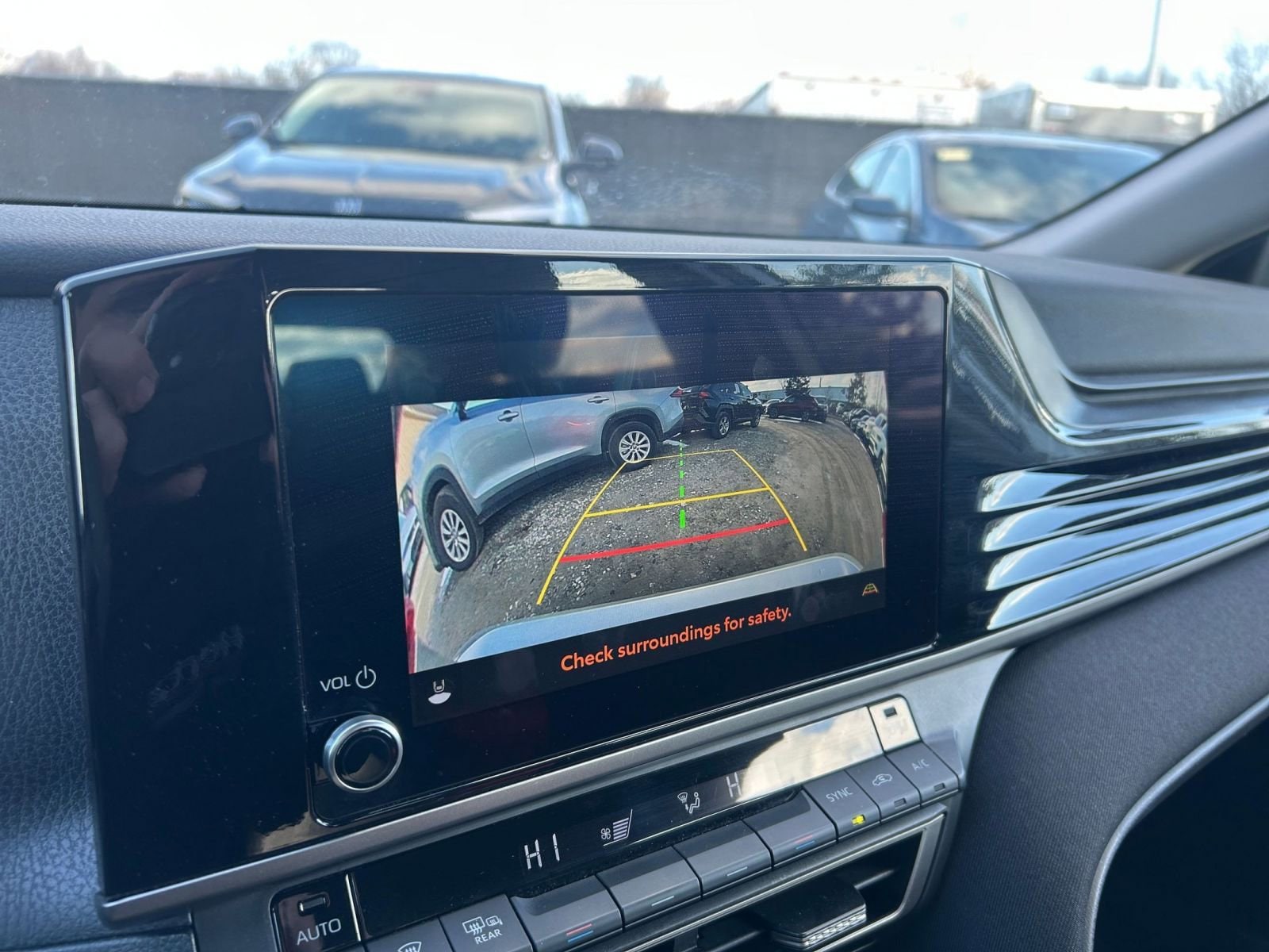 Thumbnail: 2025 Toyota Camry - 24