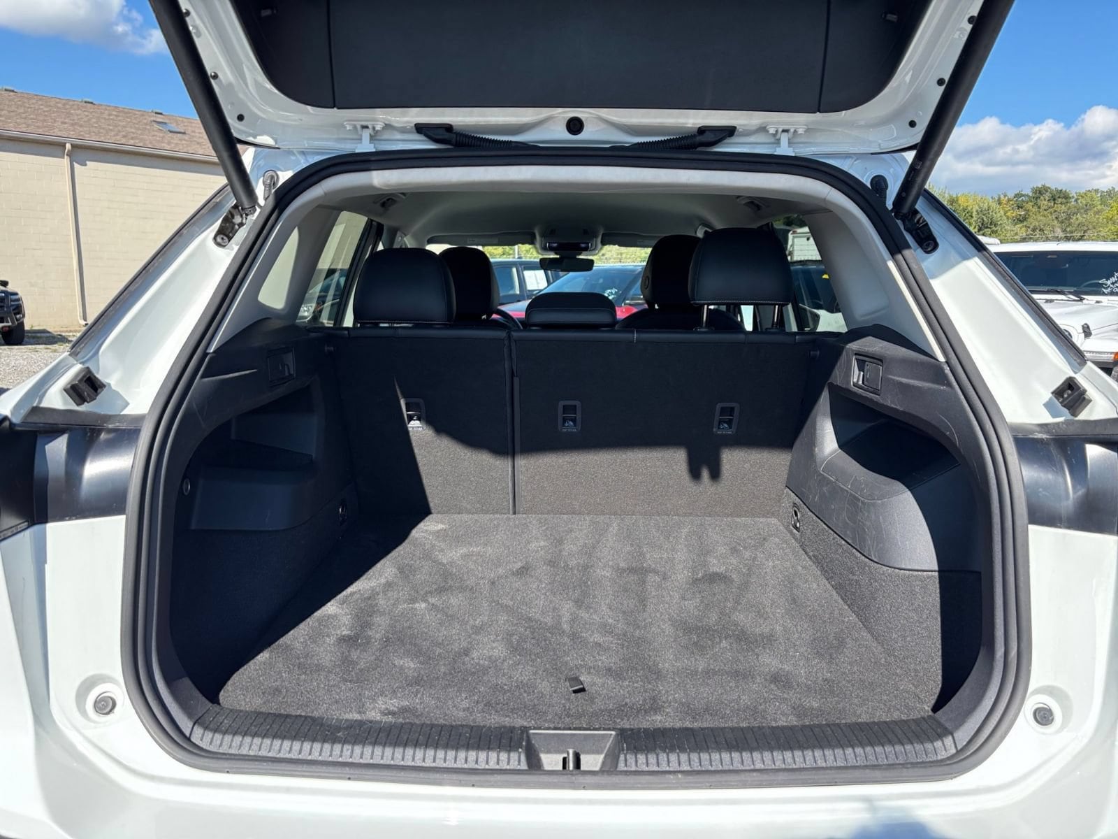 Thumbnail: 2026 Volkswagen Tiguan - 33