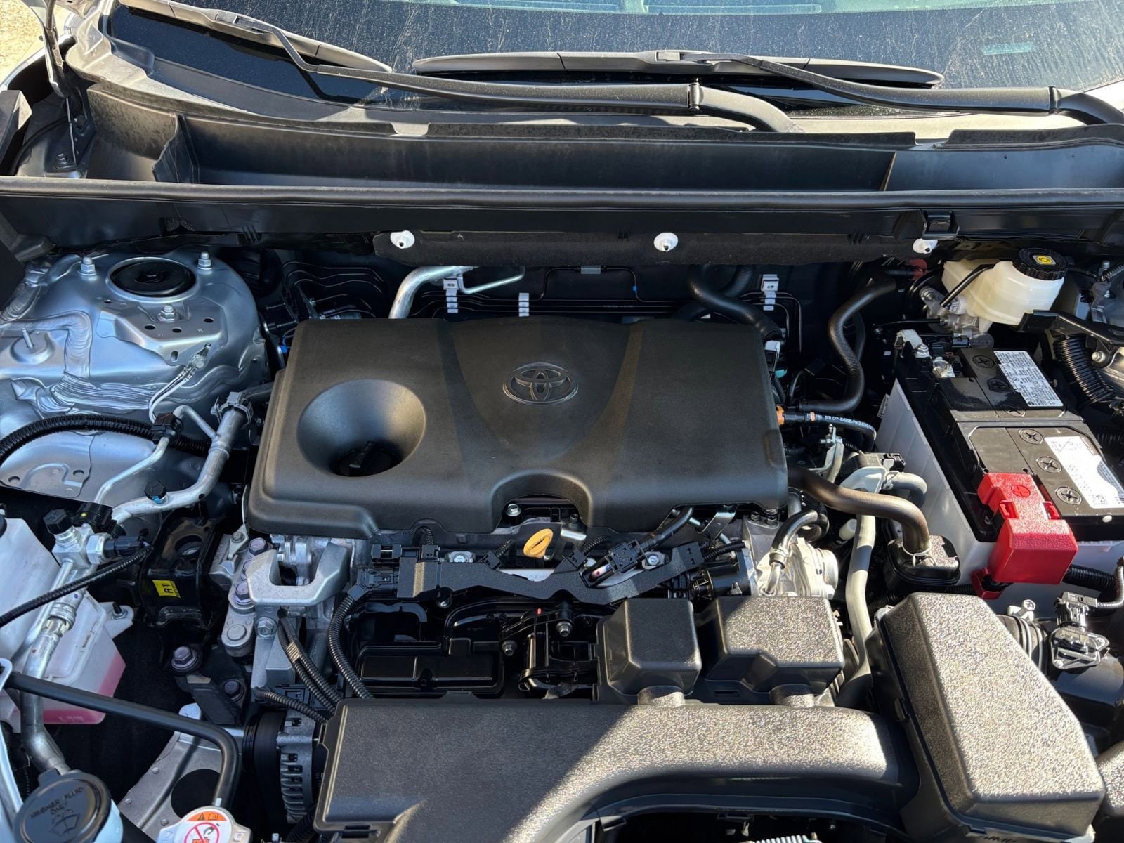 Thumbnail: 2025 Toyota RAV4 - 34