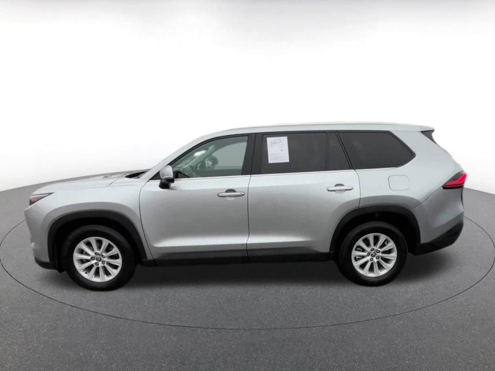 Thumbnail: 2024 Toyota Grand Highlander - 9