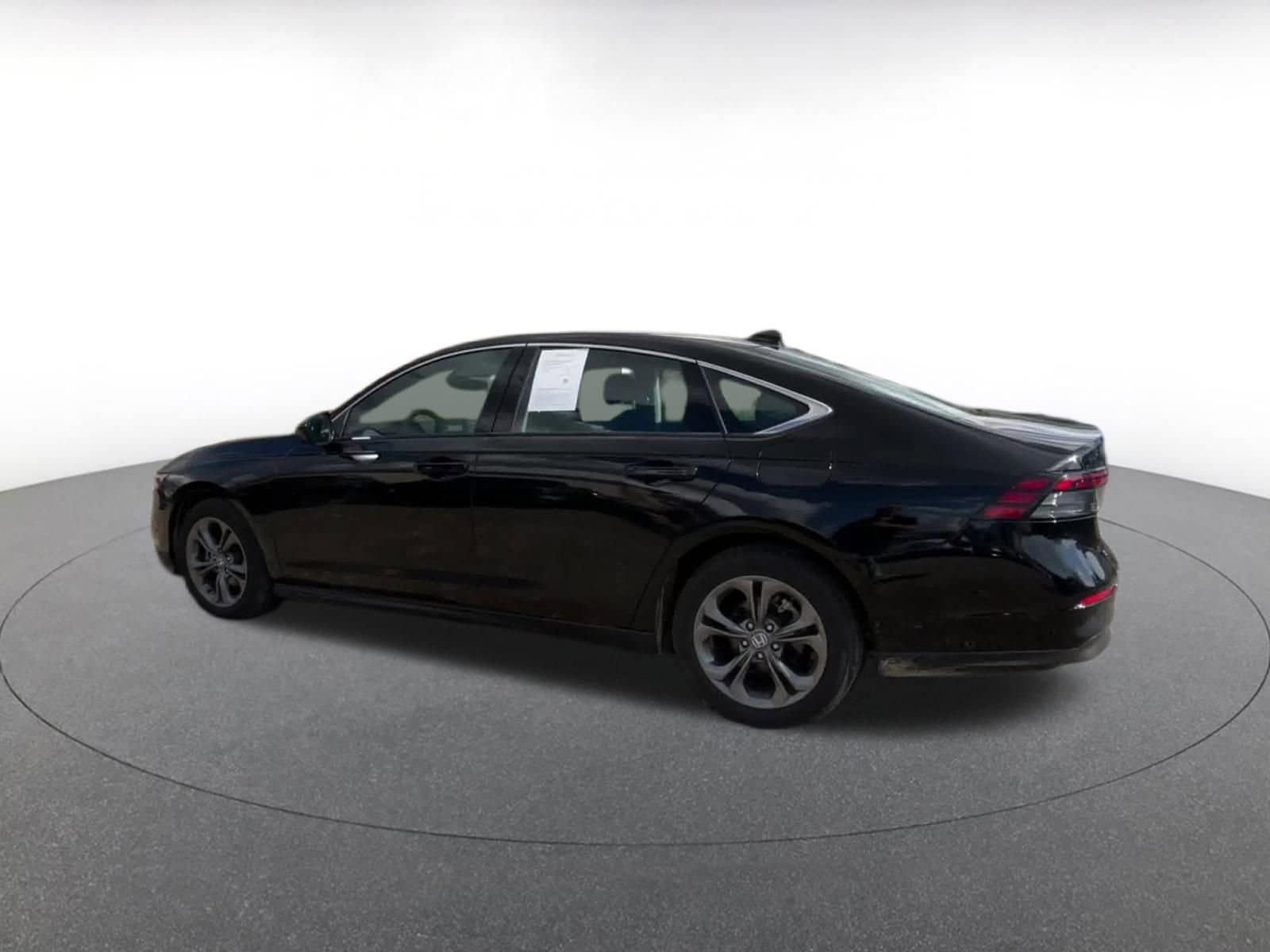 Thumbnail: 2024 Honda Accord - 10