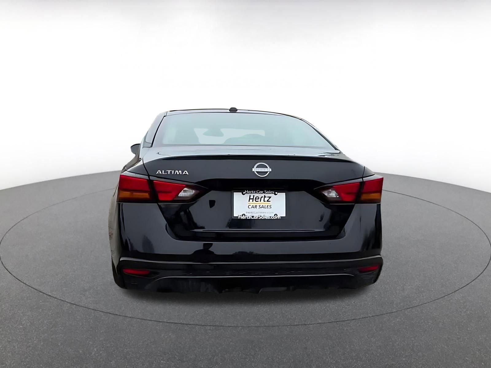 Thumbnail: 2025 Nissan Altima - 12