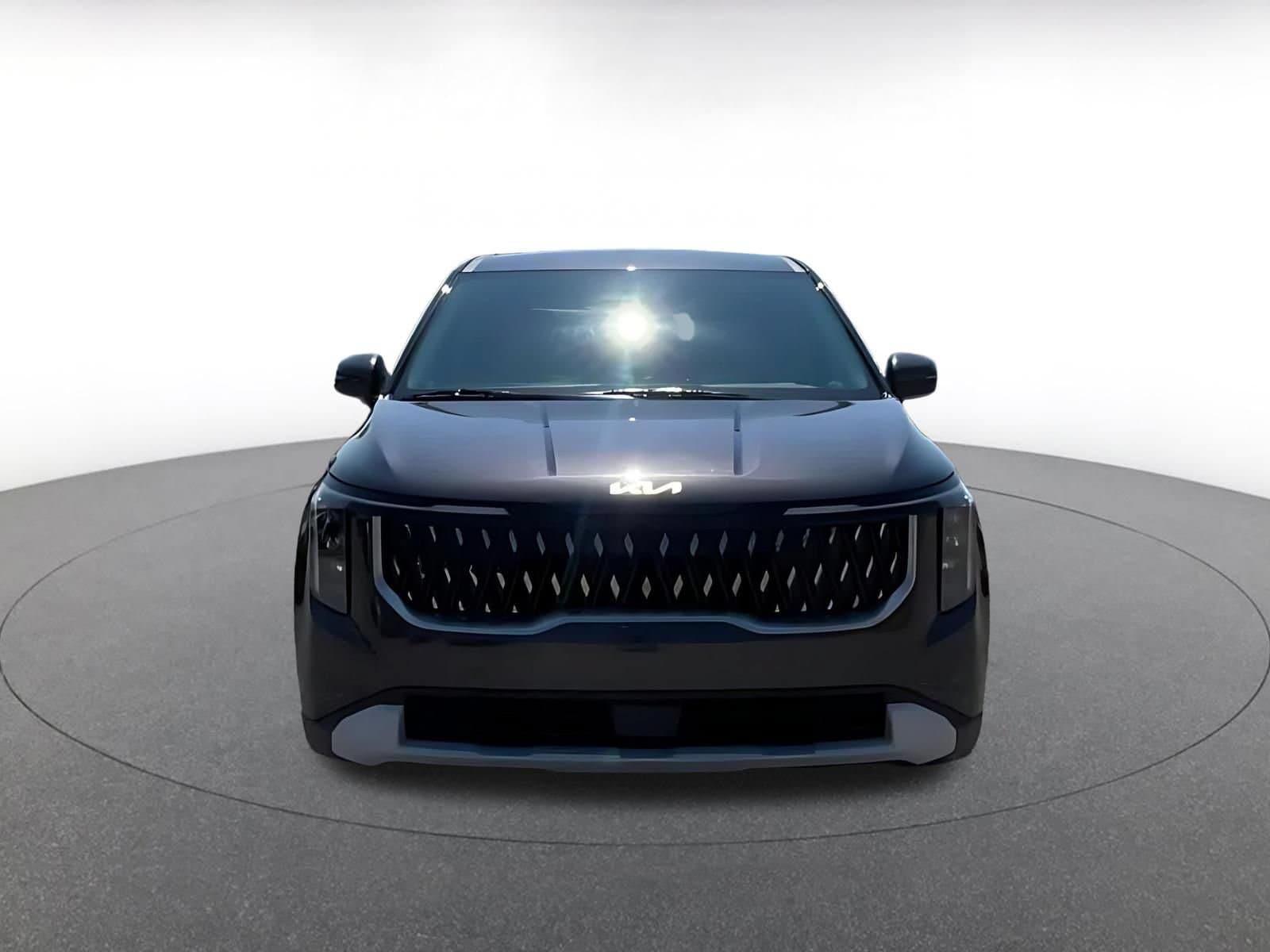 Thumbnail: 2026 Kia Carnival - 4