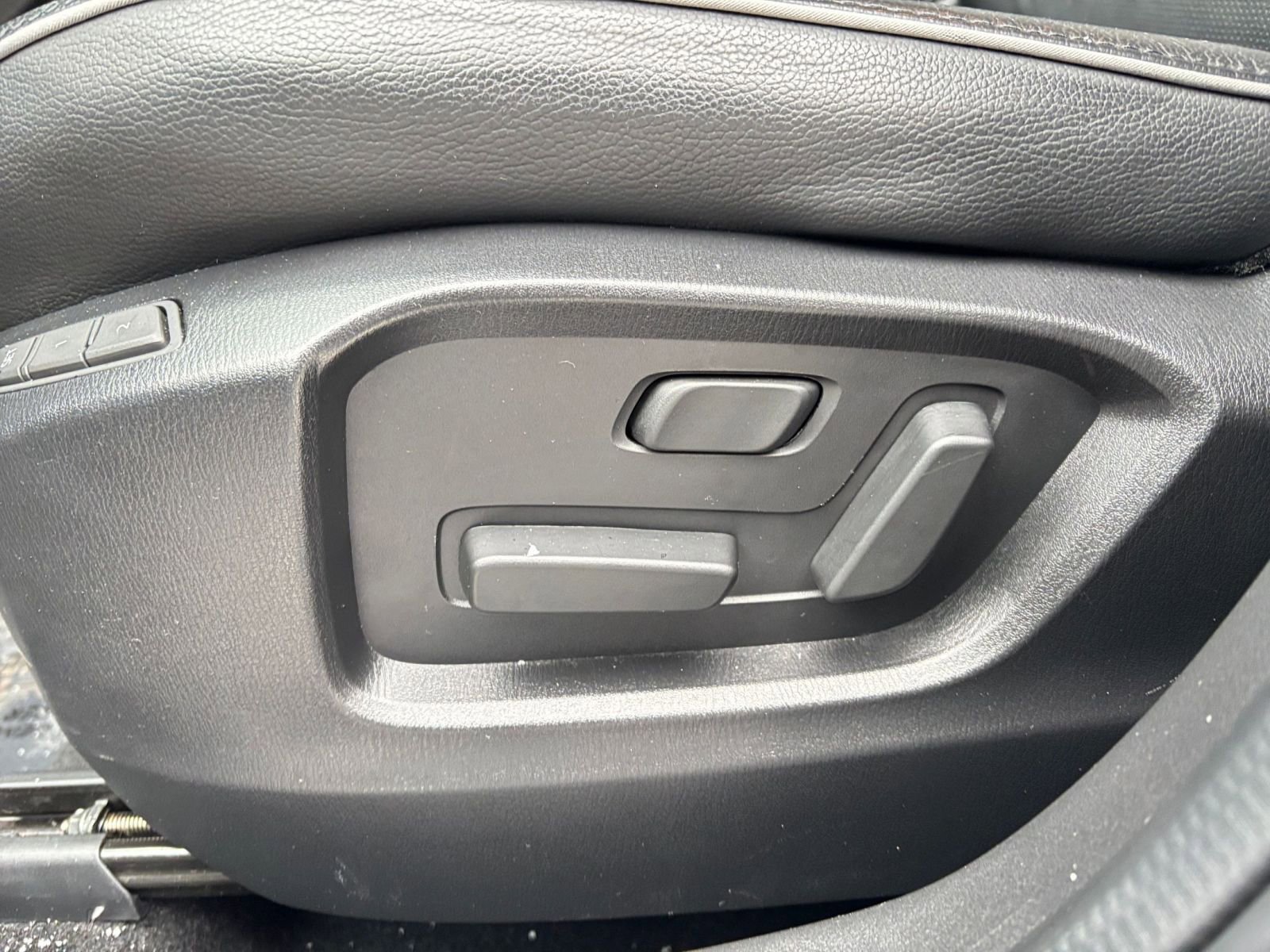 Thumbnail: 2025 Mazda CX-5 - 23