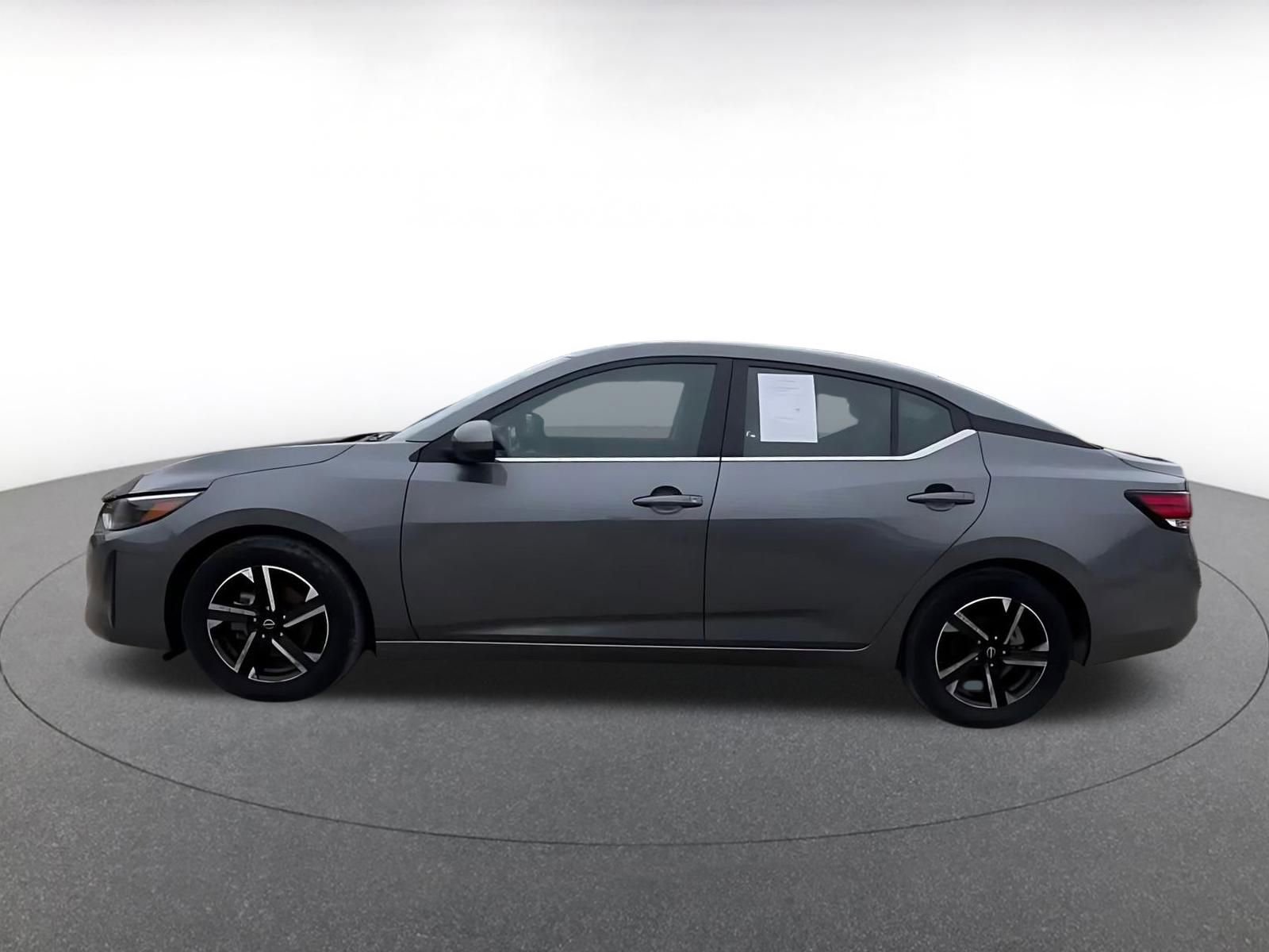 Thumbnail: 2025 Nissan Sentra - 9