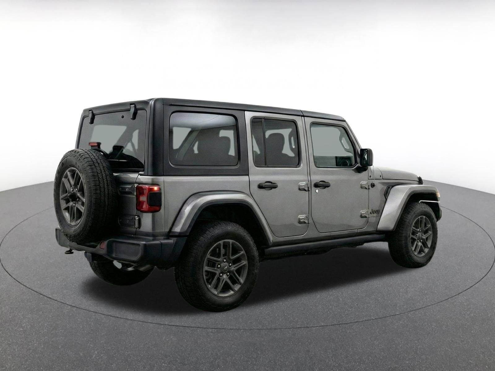 Thumbnail: 2025 Jeep Wrangler - 9