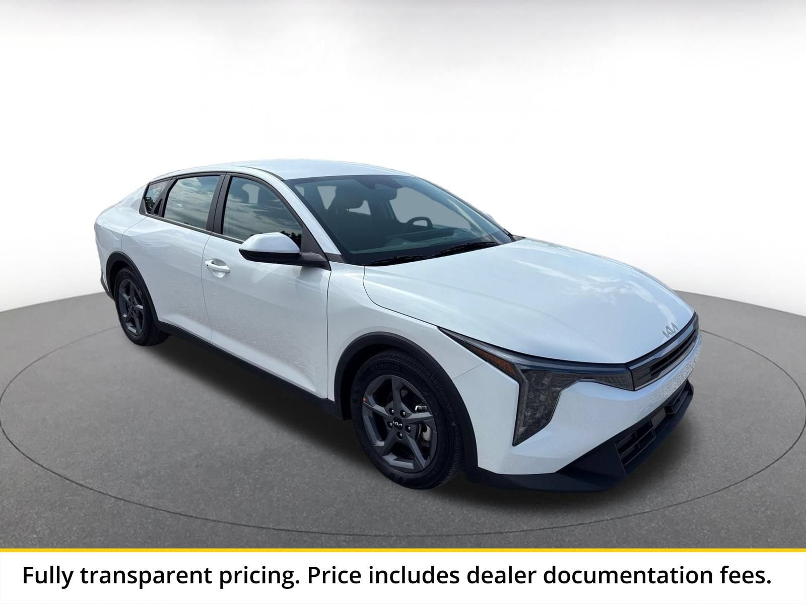 Thumbnail: 2026 Kia K4 - 1