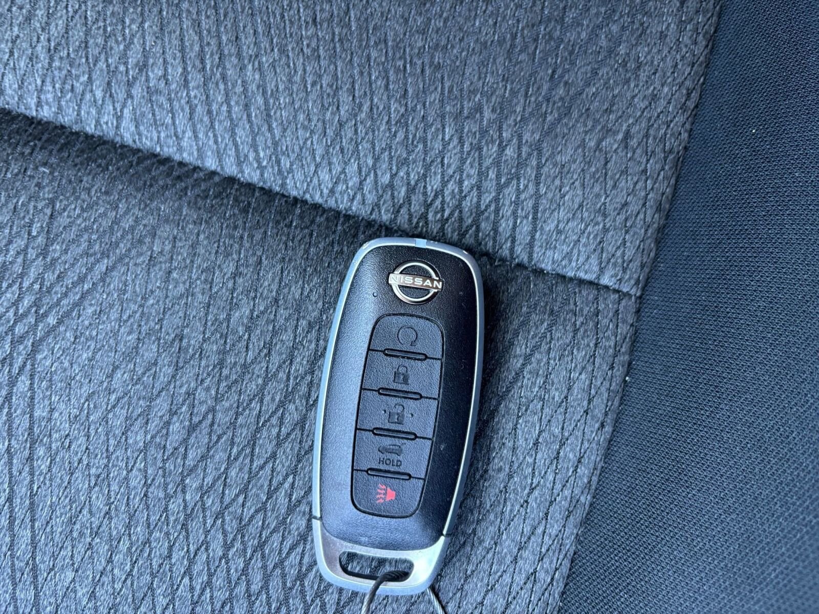 Thumbnail: 2025 Nissan Rogue - 21